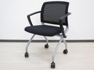 【KS】[倉庫内在庫品]会議椅子　ミーティングチェア　内田洋行　FURSYS
                        ヴィアイエム チェア 
                                    中古
            