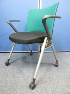 【倉庫内在庫品】【ミーティングや会議室におすすめ！】内田洋行製｜重ねての収納可能！【おしゃれな2トーンカラー】【横浜店在庫品】
                        その他シリーズ
                                    中古
            