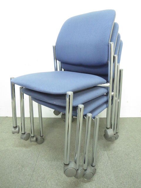 【倉庫内在庫品】スタッキングチェアの4脚セット！【セット価格で10%OFF!】
                        その他シリーズ
                                    中古
            