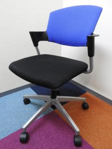 【ロットで入荷】上下昇降付きのミーティングチェアが8脚入荷です！コクヨ製プロッティです！【倉庫内商品】205312
                        プロッティ
                                    中古
            