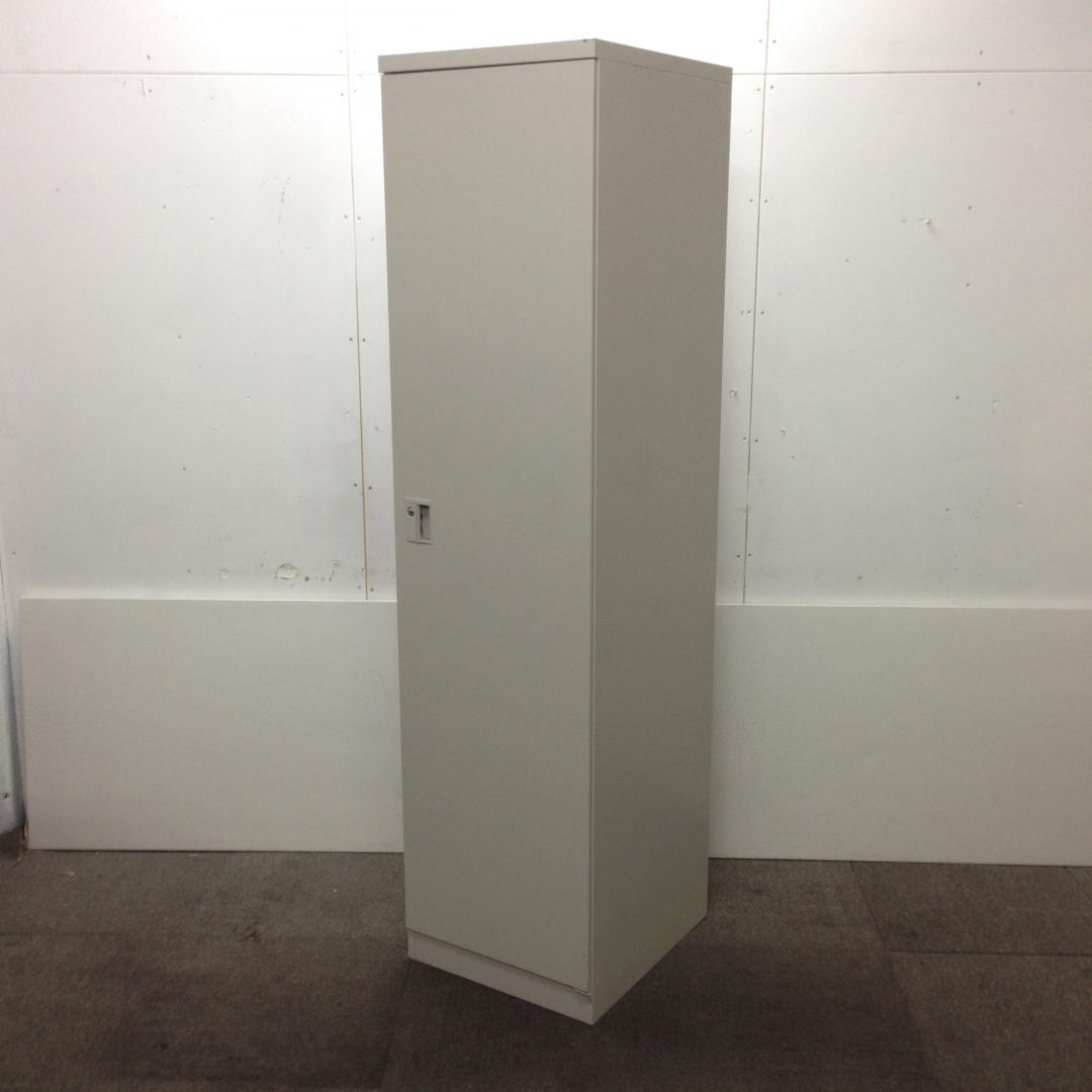 【1台限定！】イトーキ製｜1人用ロッカー｜掃除用具入れなどにも使えます！
                        その他シリーズ
                                    中古
            