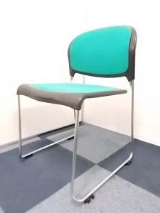 【倉庫内在庫品】【重ねて収納できます】【6脚ご用意！】205457
                        その他シリーズ
                                    中古
            