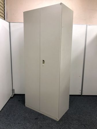 【給湯室の主役】オカムラ製キッチンキャビネット【意外と人気の商品です】
                        SA
                                    中古
            