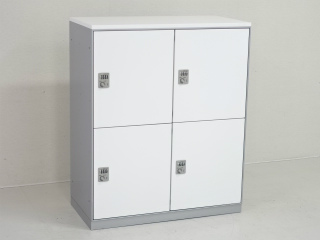 【地方倉庫在庫品】ダイヤル錠タイプのロッカー!!　揃いでお探しの方は是非!!　コクヨ製　４人用パーソナルロッカー【RA】【558】
                        その他シリーズ
                                    中古
            