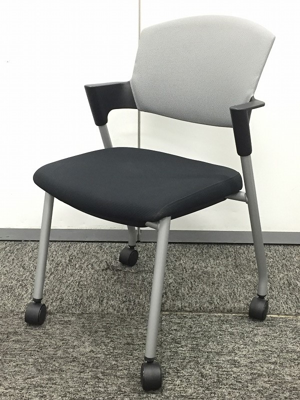 グッドデザイン賞受賞チェア！！落ち着いたグレーカラー！
                        プロッティ
                                    中古
            