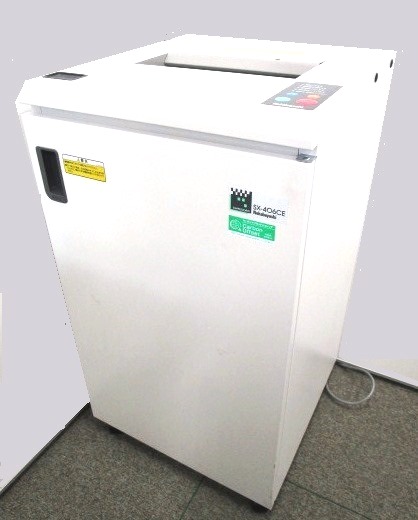 ★クロスカット★ホワイト★　ナカバヤシ シュレッダ-フロアタイプ　SX-406CE
                        SX-406CE
                                    中古
            