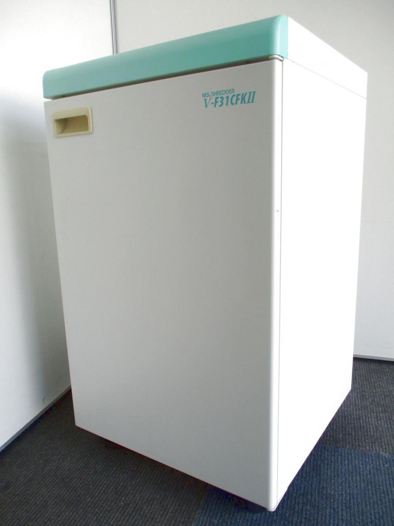 【業務用シュレッダー！】明光商会のシュレッダーV-F31CFKⅡ！【オフィスの必需品！】
                        V-F31CFKⅡ
                                    中古
            
