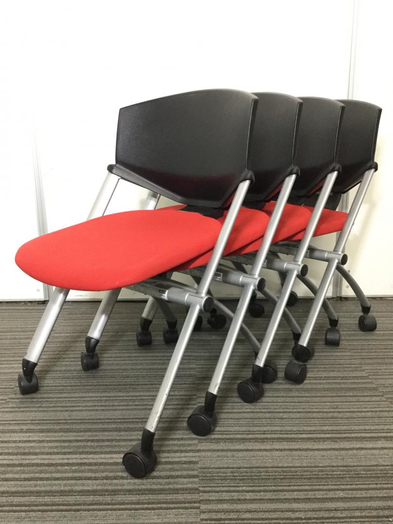 【4脚セット商品】コクヨ製コルサチェア　もたれて伸びができるネスティングチェア　セット価格で少しお値打ち！　
                        コルサ
                                    中古
            