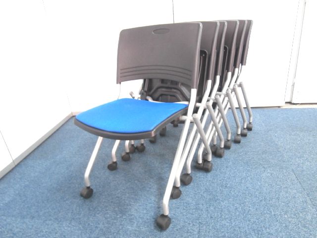 【６脚セット！！ネスティングチェア】■６セット限定　■おつとめ品
                        -
                                    中古
            