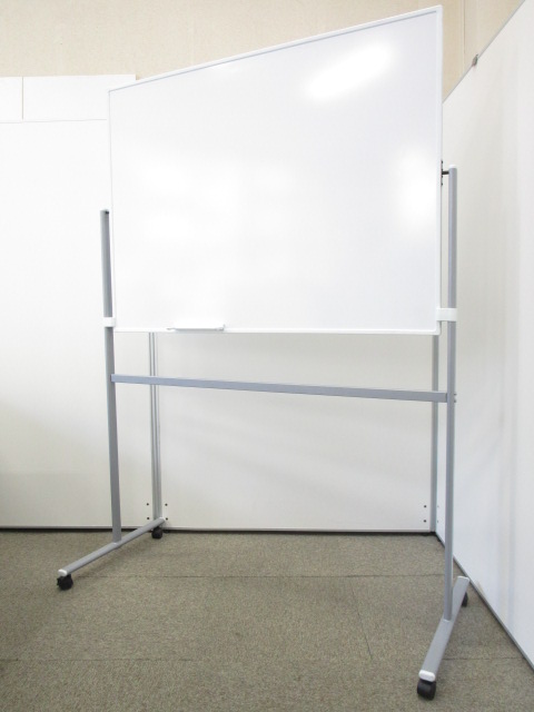 【倉庫在庫品】キャスター付きホワイトボード！両面使えて会議やプレゼンテーションに使いやすい！【池袋店在庫品】
                        その他シリーズ
                                    中古
            