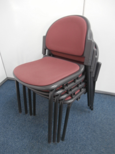 【３セット限定！４脚セット！】落ち着いた色合いに魅了されます
                        その他シリーズ
                                    中古
            