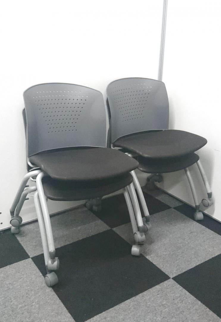 【大量入荷】【4脚セットお買い得】講演やミーティング時にいかがですか。
                        その他シリーズ
                                    中古
            