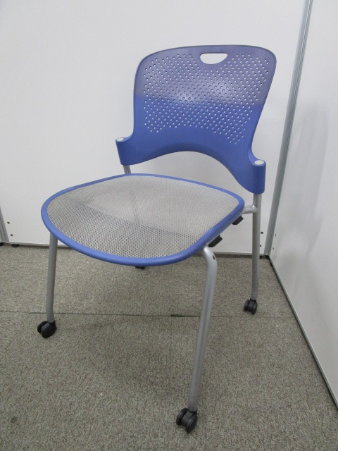 【倉庫内在庫品】おしゃれなスタッキングチェア ハーマンミラー製｜ケイパーチェア【池袋店在庫品】
                        その他シリーズ
                                    中古
            
