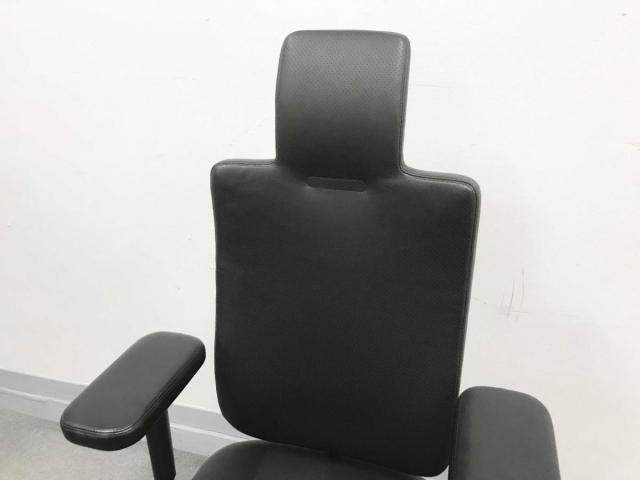 【中古】 vitra/ヴィトラ 肘付ハイバックチェア 211371