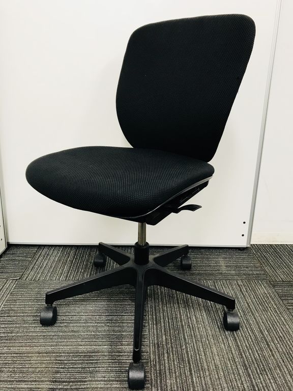 【倉庫在庫品】シックなブラックがオフィスをスタイリッシュに！【相模原店在庫品】
                        プラオ
                                    中古
            