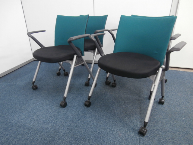 【１セット限定！！】４脚セット！肘付ミーティングチェア！！
                        その他シリーズ
                                    中古
            