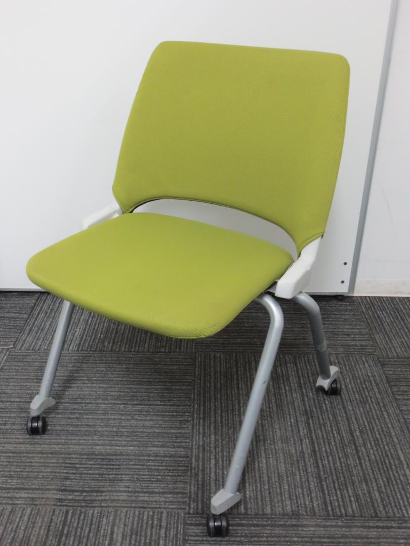 【スタッキングチェア/ウチダ製】■垂直・水平2パターンのスタッキングが可能！（キャスター付）■リーフグリーン
                        FM-350
                                    中古
            