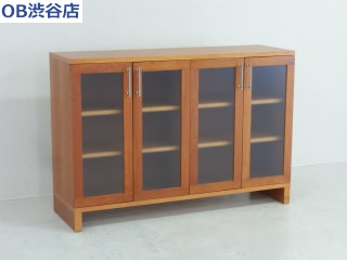 【地方倉庫在庫品】ガラスの扉見やすい！ 木製サイドボード【643】【RA】
                        その他
                                    中古
            