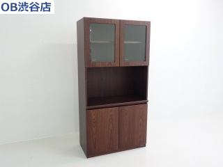 【地方倉庫在庫品】木目の質感が際立つシンプルなデザイン!!　オカムラ ＤＬ－３ 木製ガラス書庫【662】【RA】
                        その他シリーズ
                                    中古
            