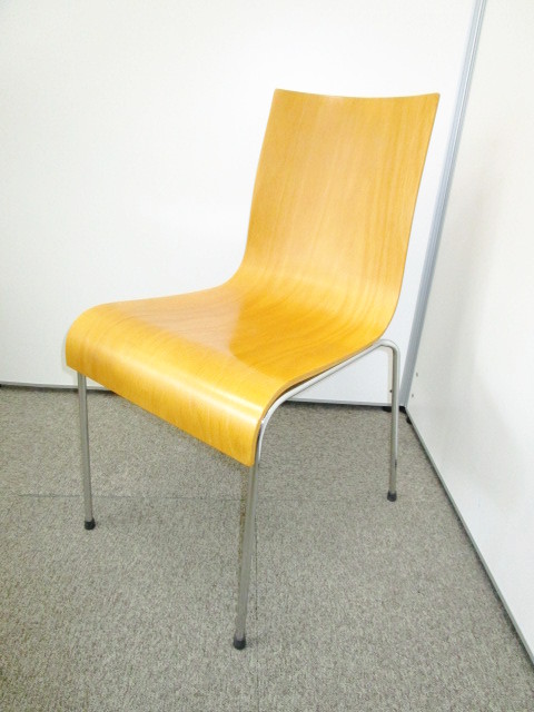 ★居心地の良さを演出するナチュラルウッドカラー★メーカー不明につきお安く【スタック】
                        その他シリーズ
                                    中古
            