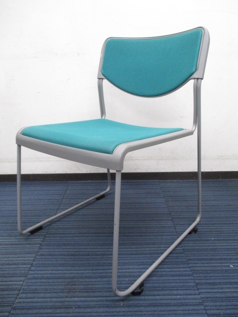 【あって損はない！】積み重ねできる会議用チェア■キャスターなし・スタックタイプ■7脚揃います【中央区】【日本橋】【中古オフィス家具】
                        その他シリーズ
                                    中古
            