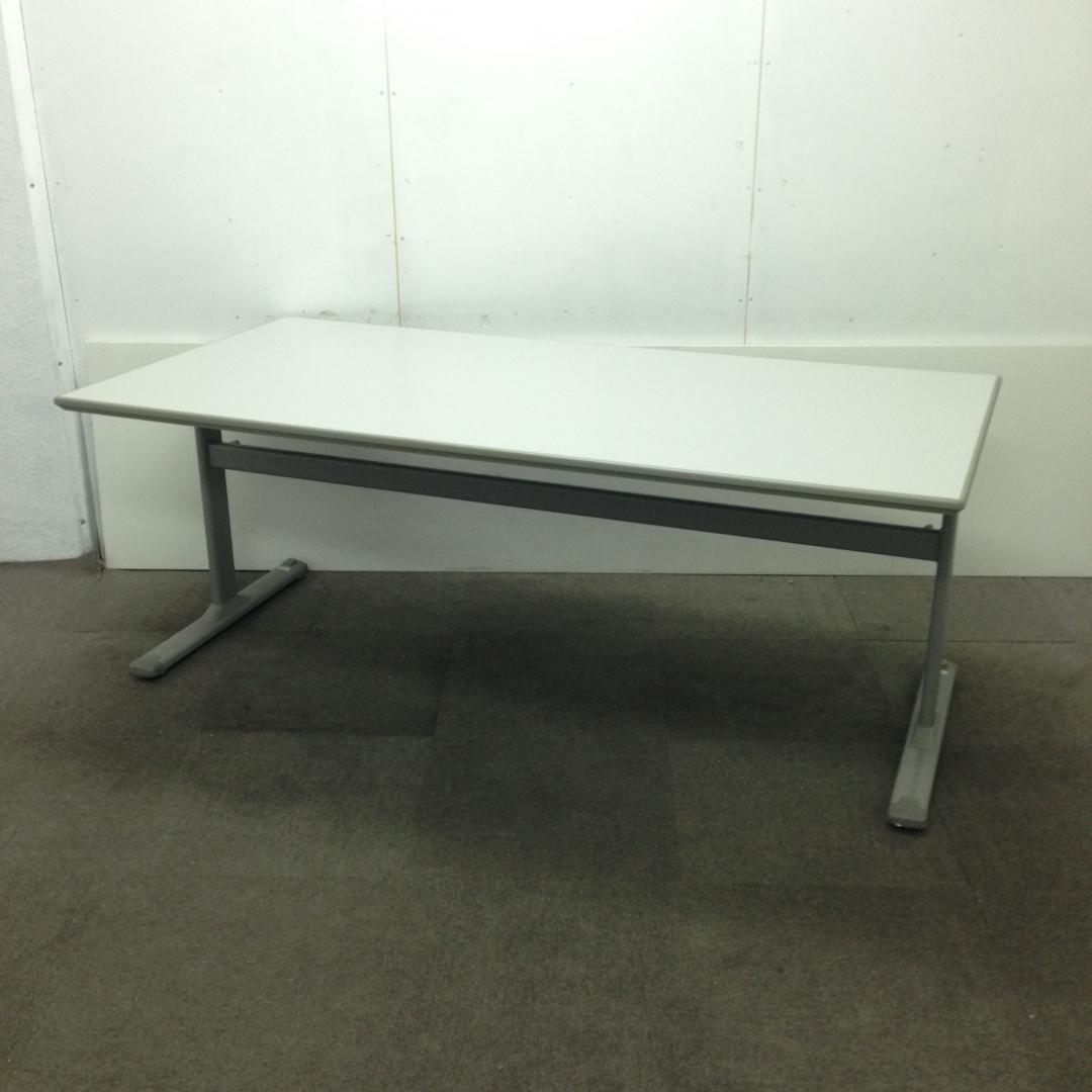 【12月納品までの限定価格】【尼崎店独自ルート入荷速報！】非常に珍しい、W1800/D900の折りたたみテーブル
                        その他シリーズ
                                    中古
            