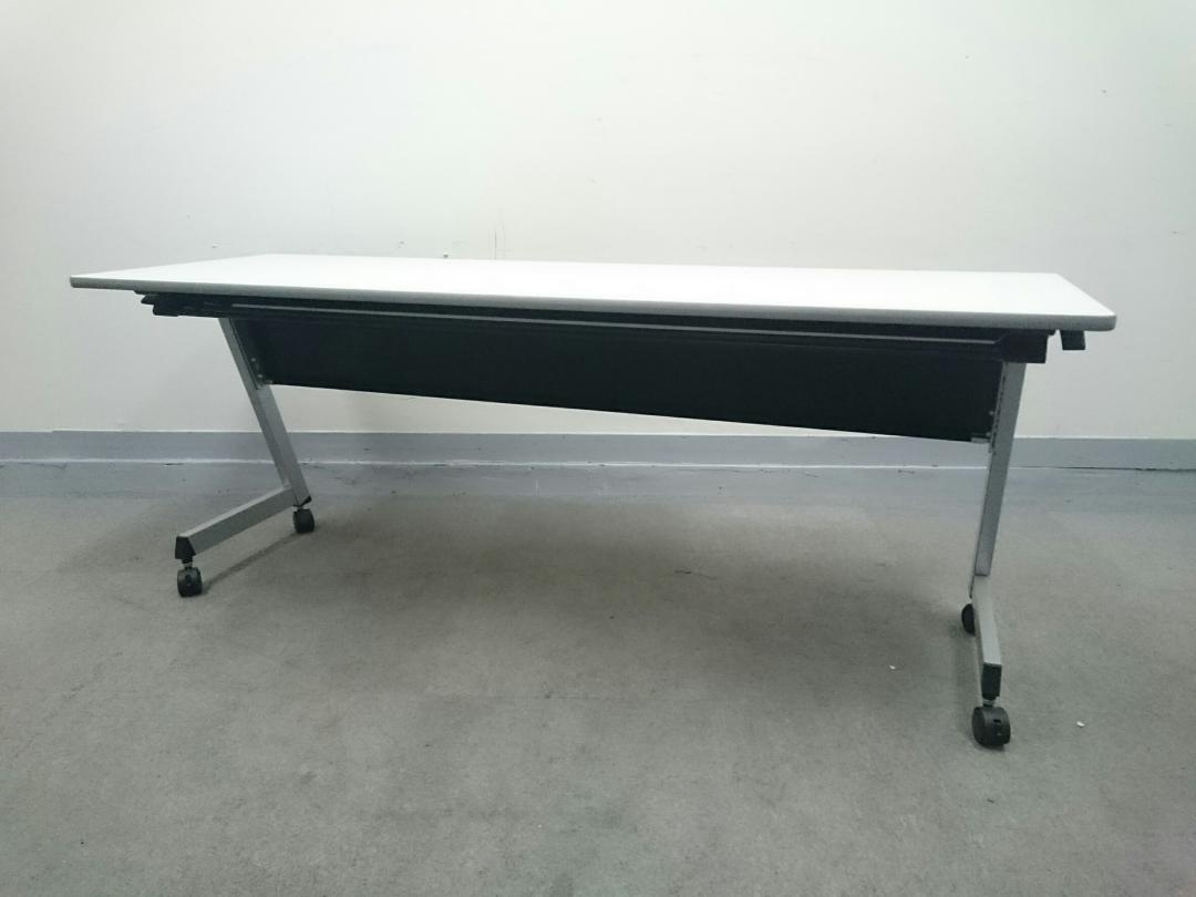 [会議用]天板折り畳み式　ミーティングテーブル　幅1800㎜[松戸・柏店在庫]
                        その他シリーズ
                                    中古
            