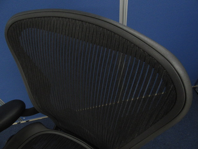 中古】アーロンチェア AE111PWBAJG1BBFP3D01 Herman Miller