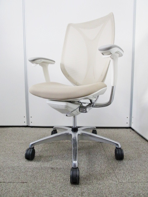 【倉庫内在庫品】肘掛け部分にスイッチがあり調整の操作がしやすい！オカムラ製サブリナチェア！！【池袋店在庫品】
                        サブリナ
                                    中古
            
