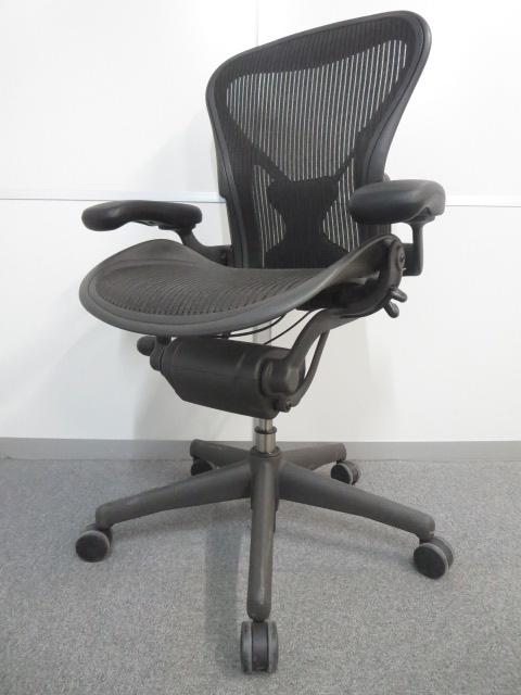 新古品】アーロンチェア AE123AWA Herman Miller/ハーマンミラー 肘付ハイバックチェア 213777 -  中古オフィス家具ならオフィスバスターズ