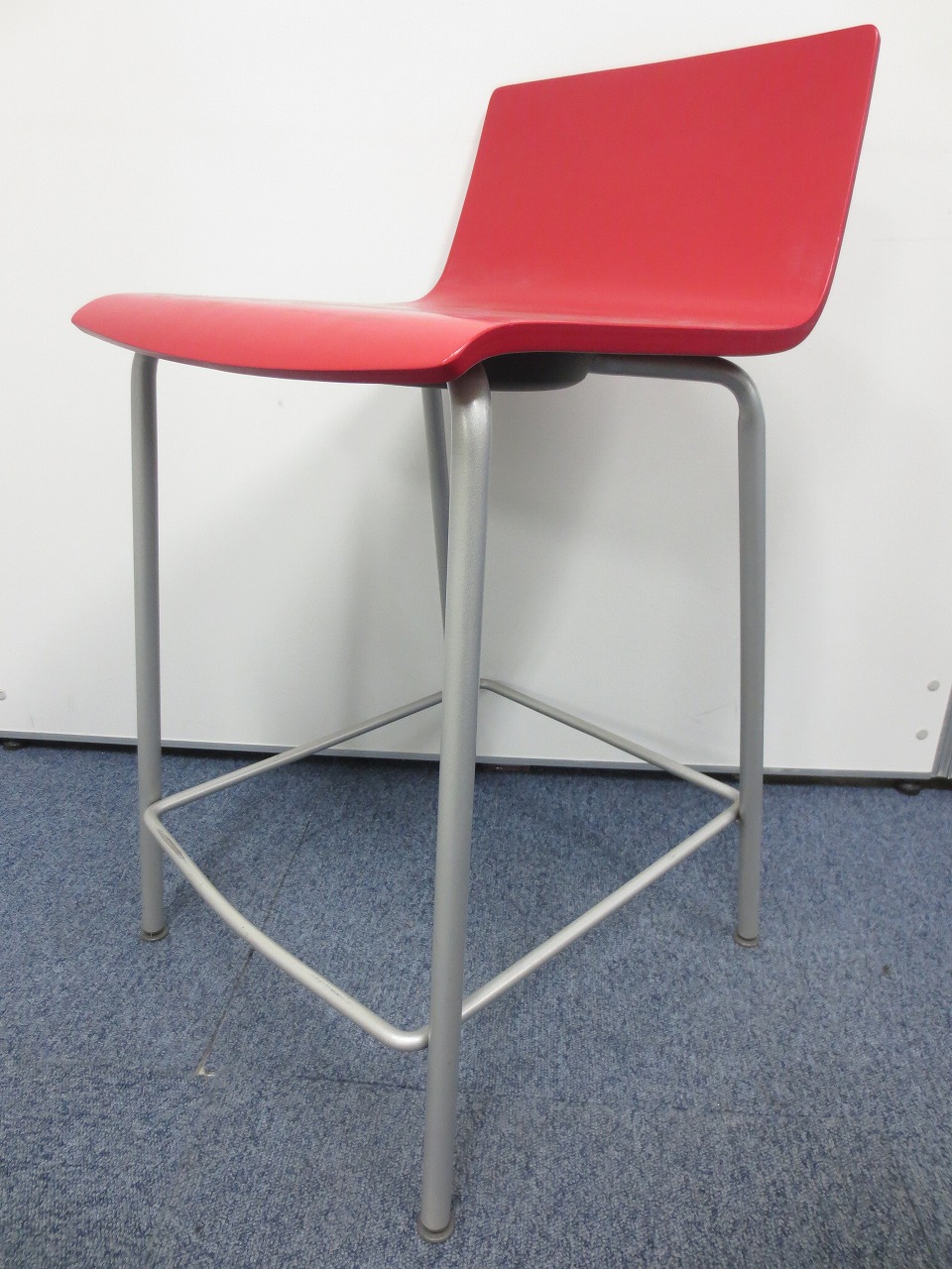 【倉庫在庫品】【オシャレな真っ赤なイス！】オカムラ/レッド/ミーティングチェア【横浜店在庫】
                        その他シリーズ
                                    中古
            