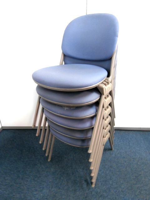 【国産メーカーの材質・品質・すわり心地】■オカムラ製　■６脚セット　■おつとめ品
                        その他シリーズ
                                    中古
            