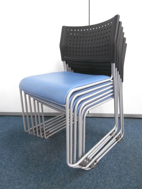 【大人気品！！ブラック×ブルー色】６脚セット！！おつとめ品
                        -
                                    中古
            