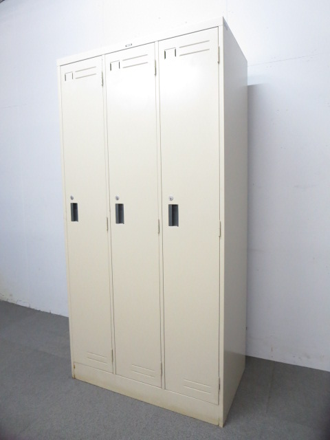 【お値下げ品！】■コクヨ製　3人用ロッカー　■お手頃価格で今なら台数揃います！
                        その他シリーズ
                                    中古
            