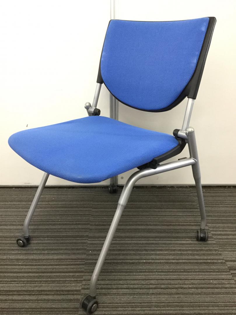 【5脚入荷】ネスティングチェアの定番　オカムラ製プロスタック　平行スタックでまとめての移動も楽々です！
                        プロスタック
                                    中古
            