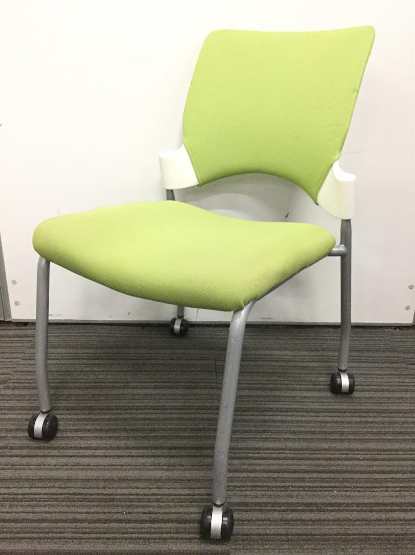 【定番商品】弘益製　スタッキングチェア｜優しいグリーン、癒しを求めるあなたに！
                        その他シリーズ
                                    中古
            
