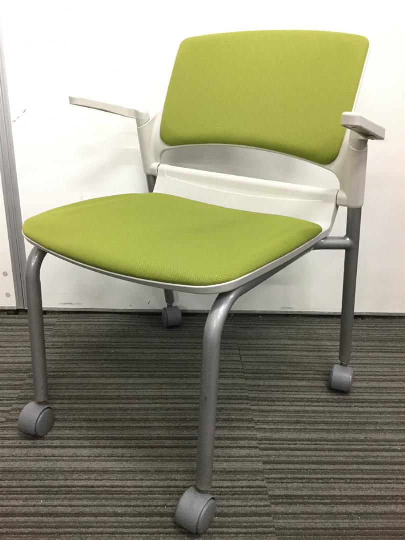 【大量60脚入荷】大量入荷の為ロット提案できます！　内田洋行製MF180シリーズ肘付スタッキングチェア
                        その他シリーズ
                                    中古
            