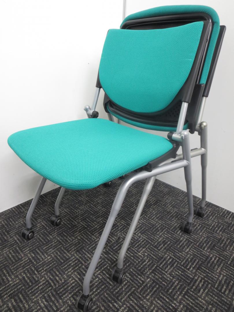 【セット価格￥11.520→￥11.000】【ネスティングチェア】【グリーン】キャスター付きなので収納が簡単にできます！
                        プロスタック
                                    中古
            