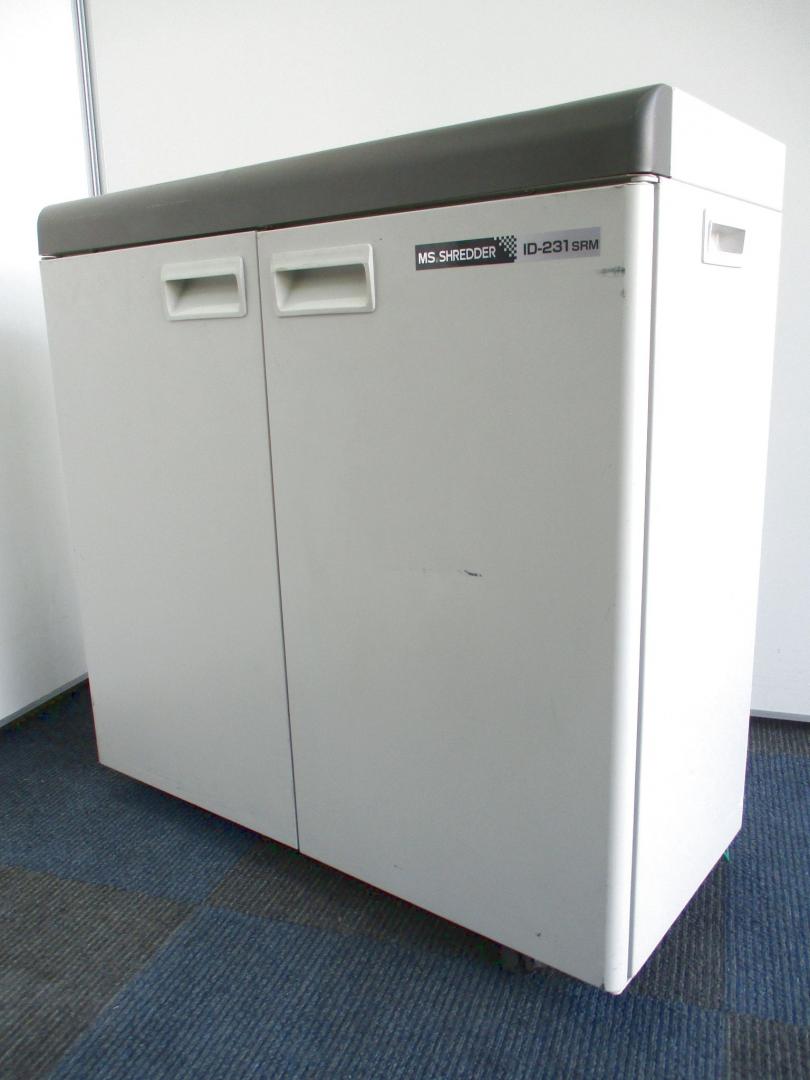 【書類の処分に最適！】明光商会製のID-231SRM！【細長く小スペースでも設置可能！】
                        ID-231SRM
                                    中古
            
