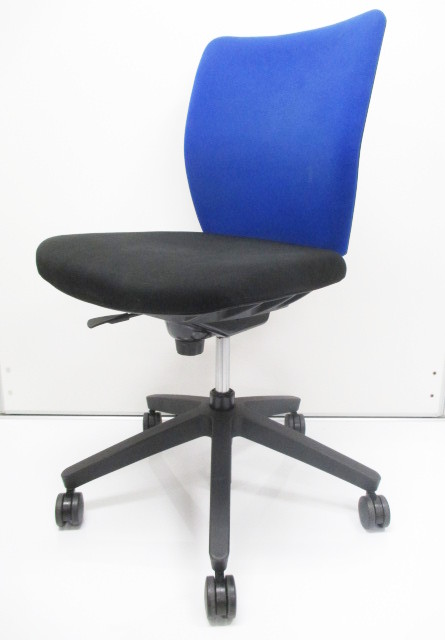 ★２脚まとめセットのスペシャルプライス！10％ＯＦＦ★　国産メーカーウチダ製「epo（エポ）」　日本オフィス家具協会(JOIFA)認定　激安中古オフィスチェア 【値下品】
                        エポ
                                    中古
            