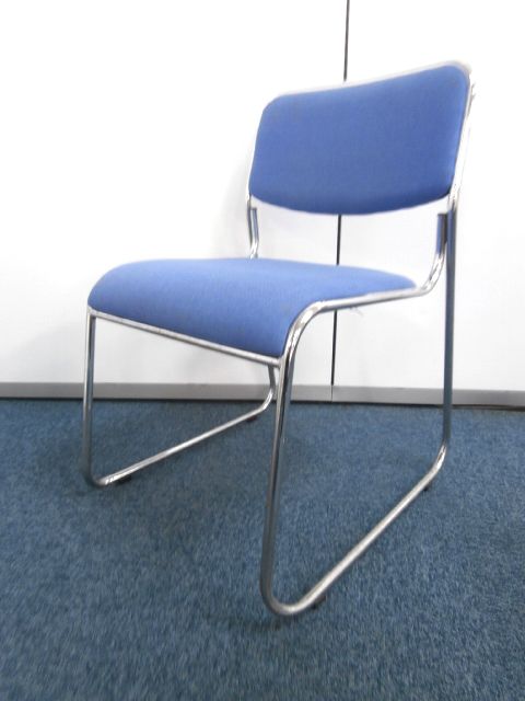 【おつとめ品の特別価格！！！】２０脚限定入荷！！
                        -
                                    中古
            