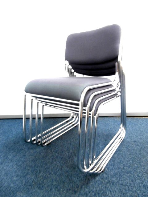 【４脚セット！！スタッキングチェア！】■１セット限定
                        -
                                    中古
            