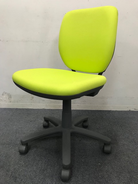 中古】ヴィラージュチェア 8VC11A FVG4 オカムラ/okamura 肘無ロー 