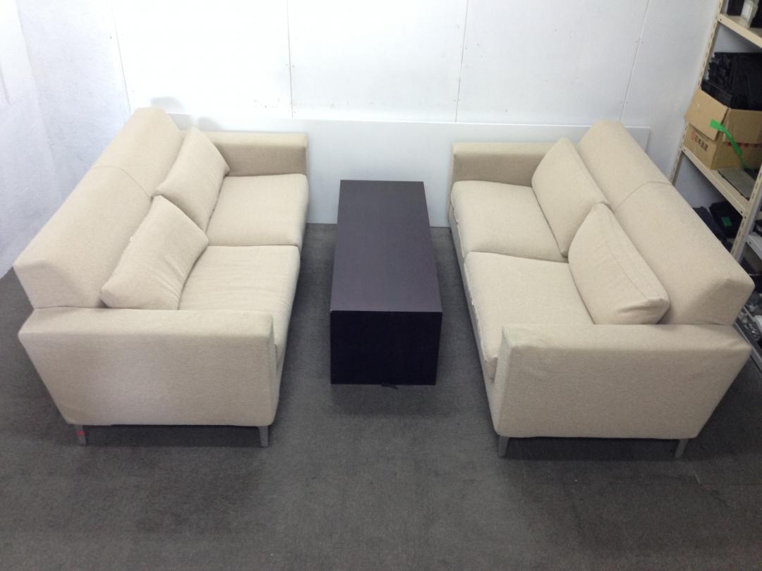 【3月納品までの限定価格】【最安値！】【高級品】応接セット　ソファ×2台+センターテーブル×1台【WISE・WISE】
                        WISE WISE
                                    中古
            