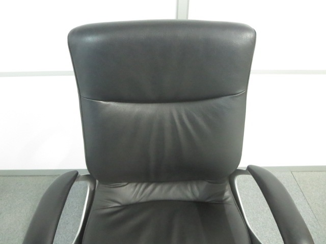 中古】CXグランデチェア CX64ZX-P558 オカムラ/okamura 肘付