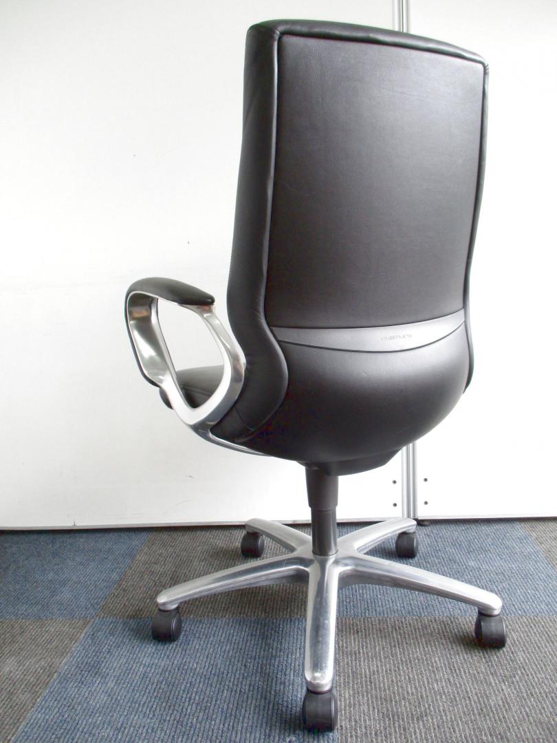 中古】CXグランデチェア CX64ZX-P558 オカムラ/okamura 肘付