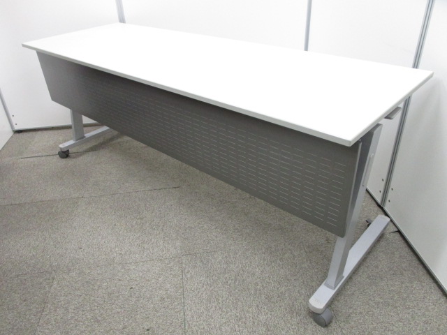 【2台入荷】ウチダ製サイドスタックテーブル｜キャスター付き｜スタック(収納)可能【幕板付き】
                        その他シリーズ
                                    中古
            