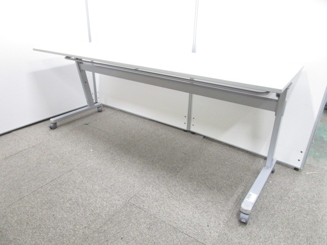 【会議やセミナー用に】ウチダ製サイドスタックテーブル｜キャスター付き｜スタック(収納)可能【幕板無し】
                        その他シリーズ
                                    中古
            