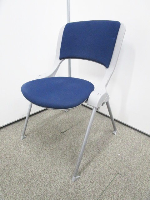 【シンプルなブルーカラー大量入荷】内田洋行製スタッキングチェア【ホワイトとの相性抜群】
                        その他シリーズ
                                    中古
            