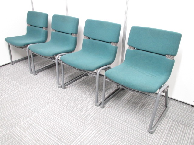 【4脚セット】イトーキ製　バーテブラⅡ　■会議にお勧め　■スタッキングチェア　スペース取りません
                        バーテブラ
                                    中古
            